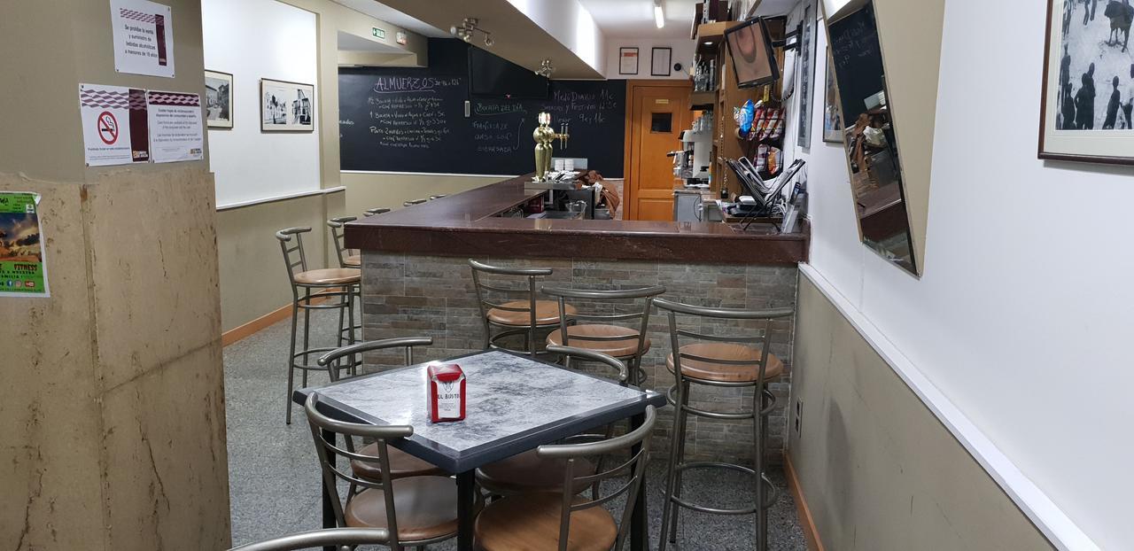 Hostal El Busto Teruel Luaran gambar