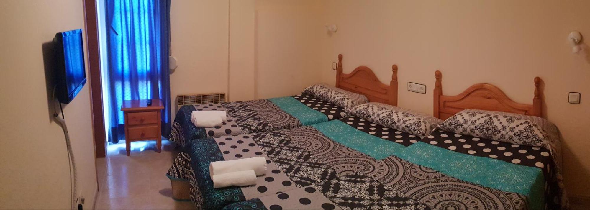 Hostal El Busto Teruel Luaran gambar
