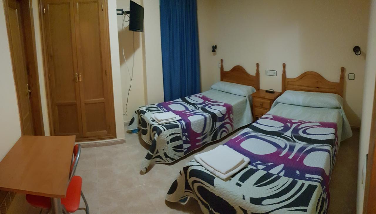 Hostal El Busto Teruel Luaran gambar